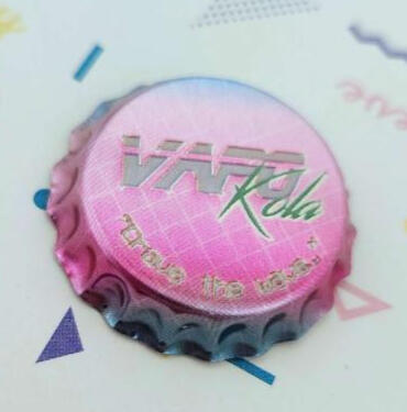 vaporwave bottlecap pin